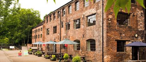 Majoituspaikan julkisivu