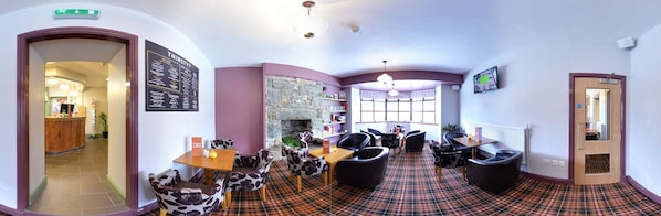 Lounge - YHA Snowdon Pen-Y-Pass - Hostel (Caernarfon)