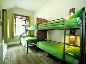 5 Bed Private Room including Double Bed | Bed sheets - YHA Wasdale Hall - Hostel (Seascale)
