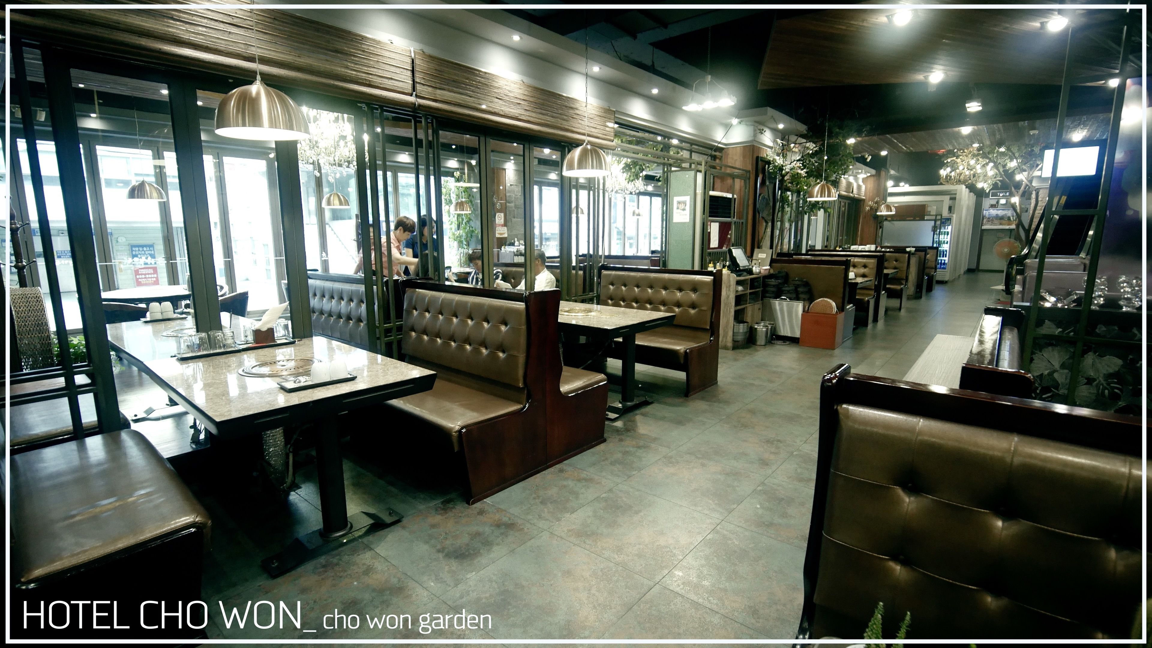 2 개의 레스토랑, 점심 식사, 저녁 식사 제공(한식)