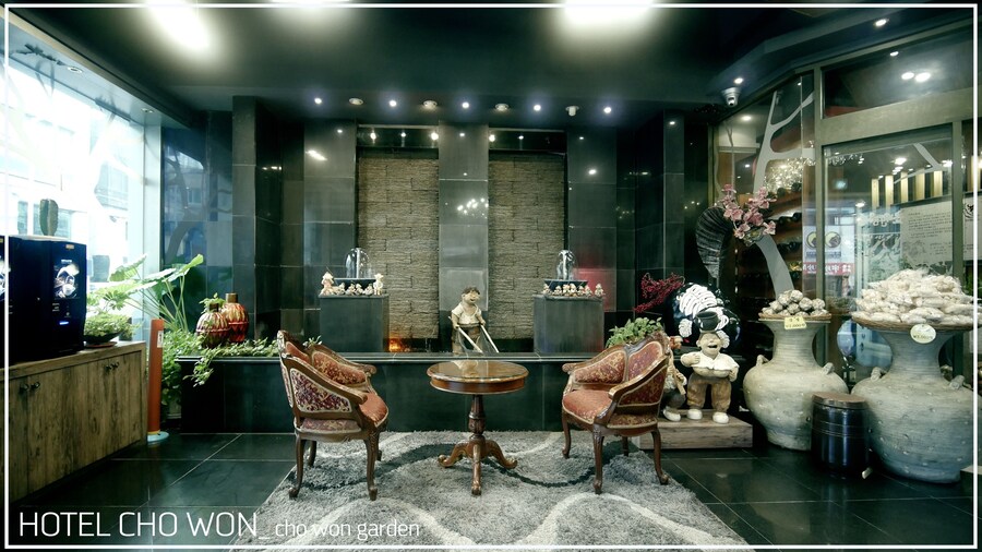 Hotel Chowon