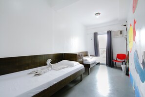 Twin Private AC Room With T&B | Wifi gratis