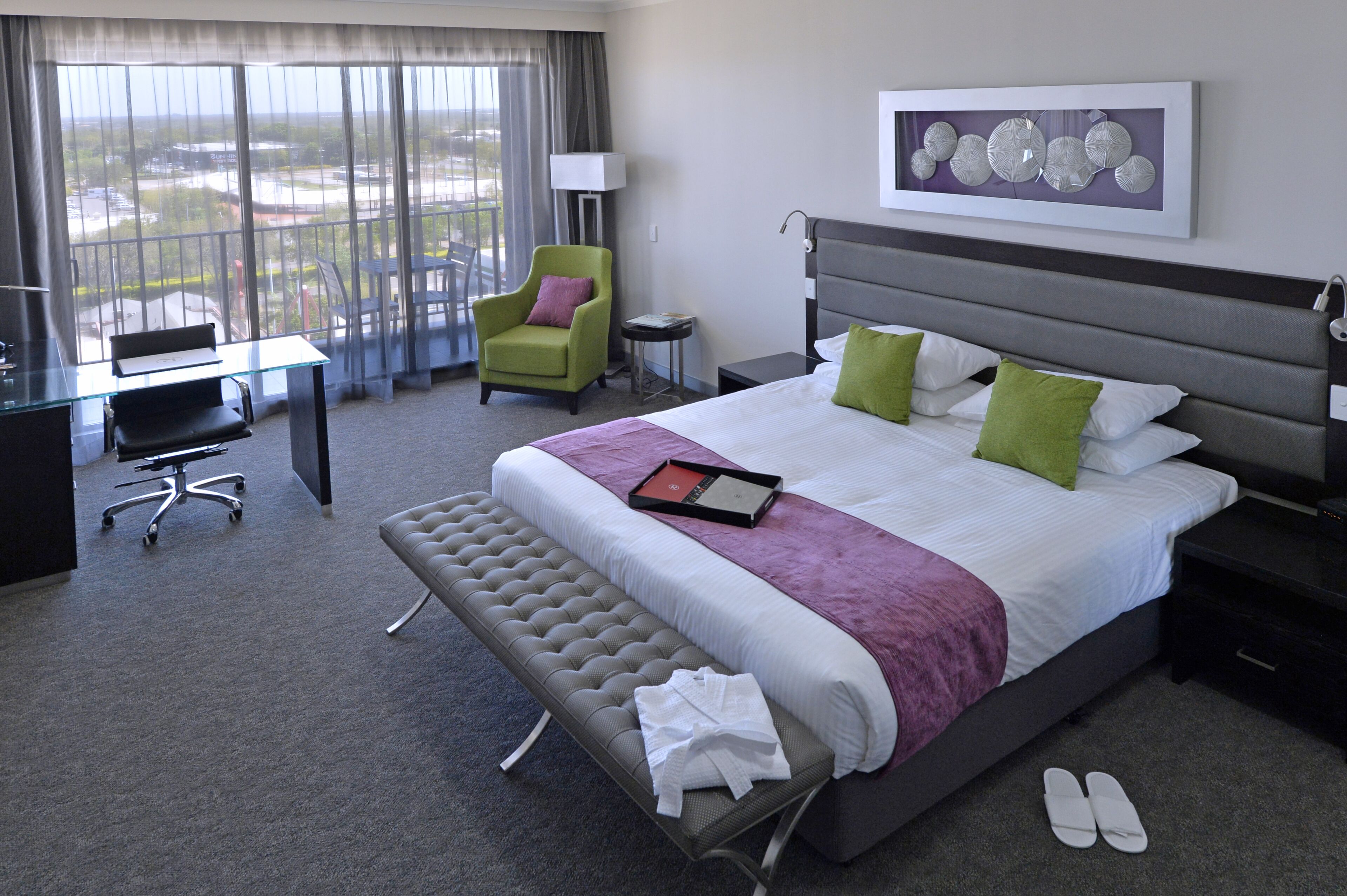executive room, 1 king bed, balcony | view from room