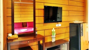 Unclassified image, 5 of 64, button - Be Rich Hotel (Chonburi)