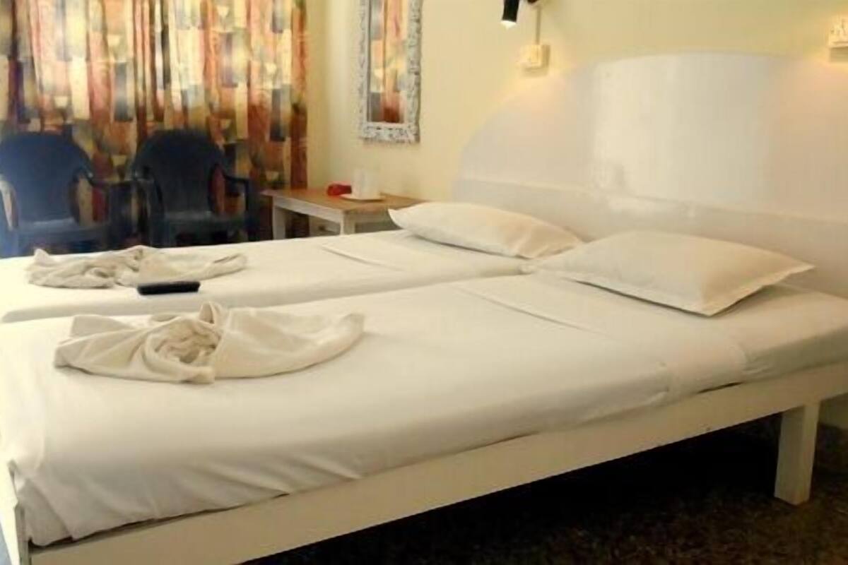 Standard Twin Room (A/C) 