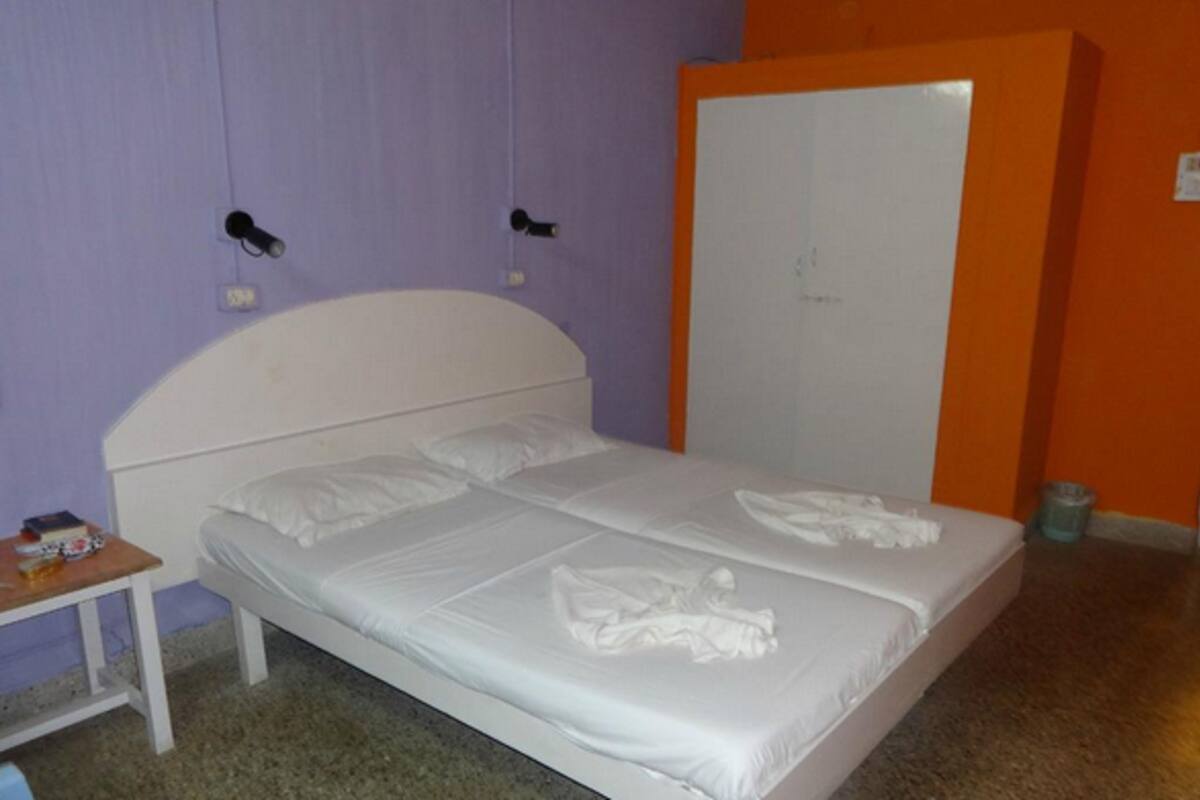 Standard Twin Room (Non/AC)  | Living area | TV
