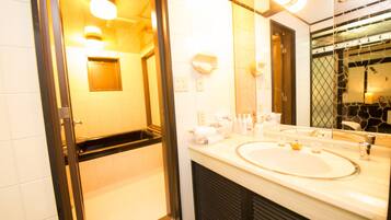 Free toiletries, hair dryer, slippers, bidet