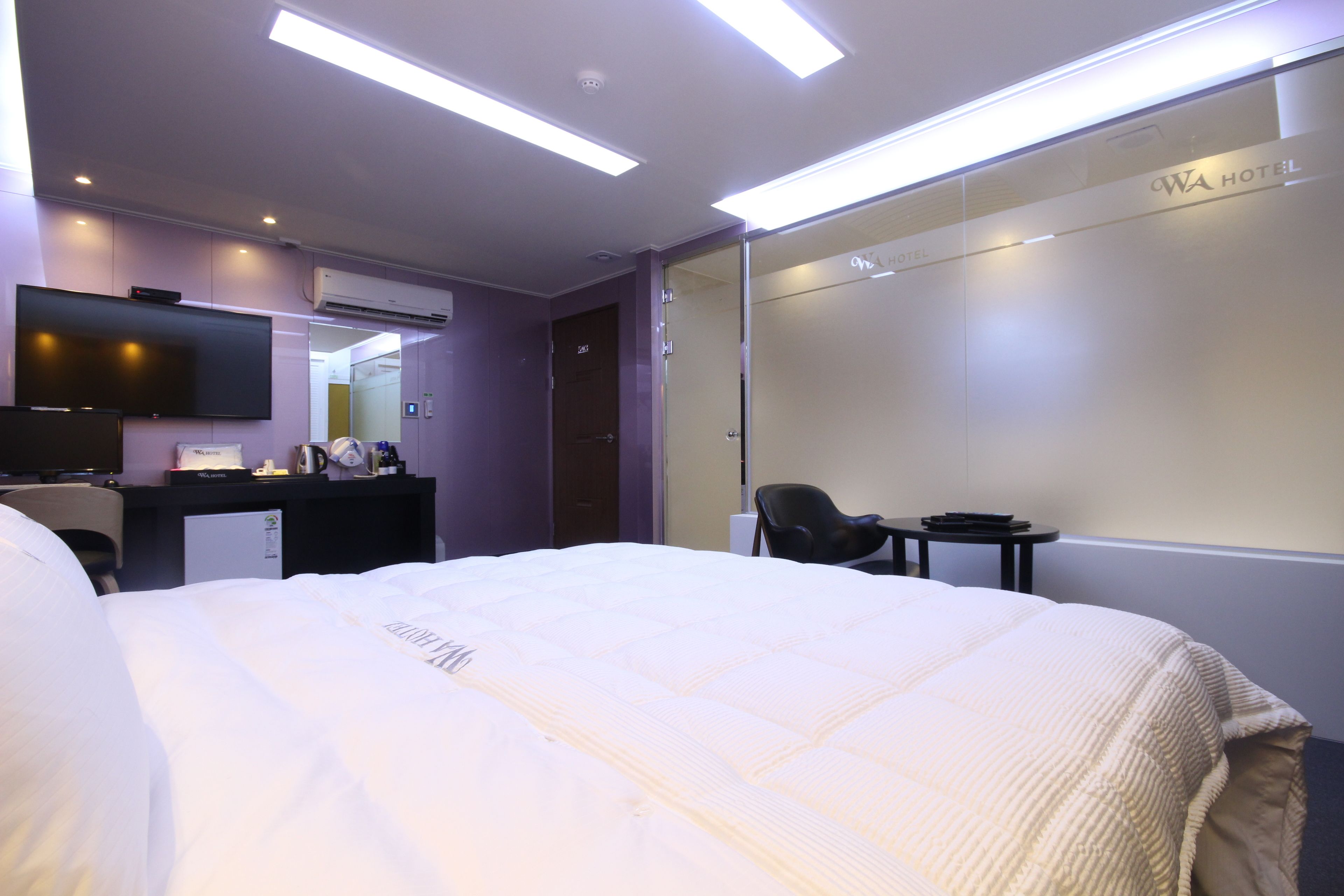 standard double room | soundproofing, free wifi, bed sheets