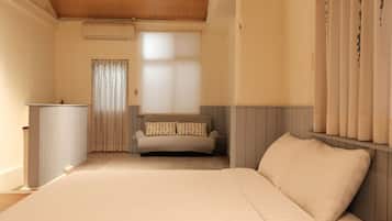 Casa Signature, 1 habitación, no fumadores, vistas a la ciudad | 1 dormitorio, escritorio, cortinas opacas y wifi gratis