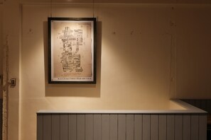 Nhà có thiết kế đặc trưng, 1 phòng ngủ, không hút thuốc, quang cảnh thành phố | 1 phòng ngủ, bàn, màn/rèm cản sáng