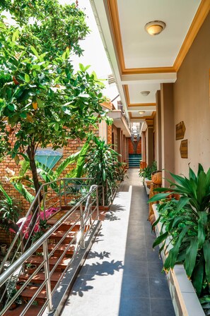 Hallway - Vien Ngoc Xanh 1 Hotel (Ho Chi Minh City)