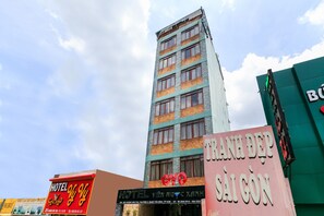 Hotel Vy Vy offers a modern hotel experience in the heart of the city.