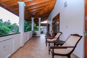 Balcony - Chami Villa Bentota (Bentota)