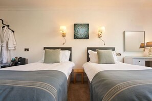 特色雙床房 | 書桌、熨斗/熨衣板、免費無線上網