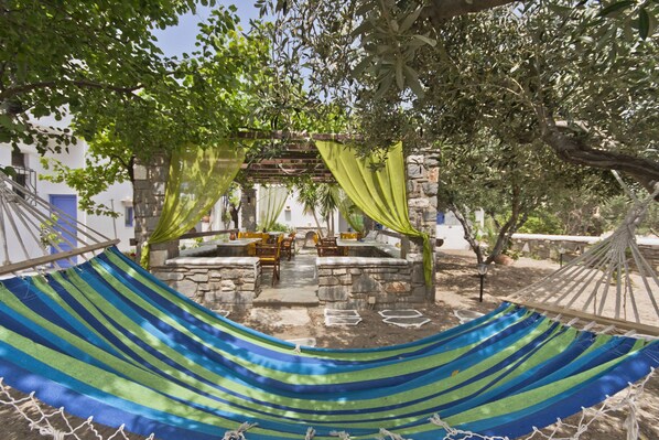 每日供应即点即煮早餐（每人 EUR 8）