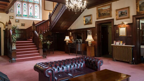 Lobby - Highley Manor (Haywards Heath)