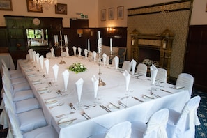 Indoor wedding - Highley Manor (Haywards Heath)