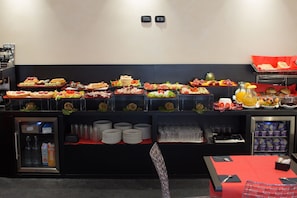 Daily buffet breakfast for a fee