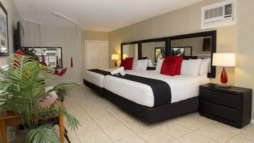 Classic Studio | Desk, iron/ironing board, free WiFi, bed sheets