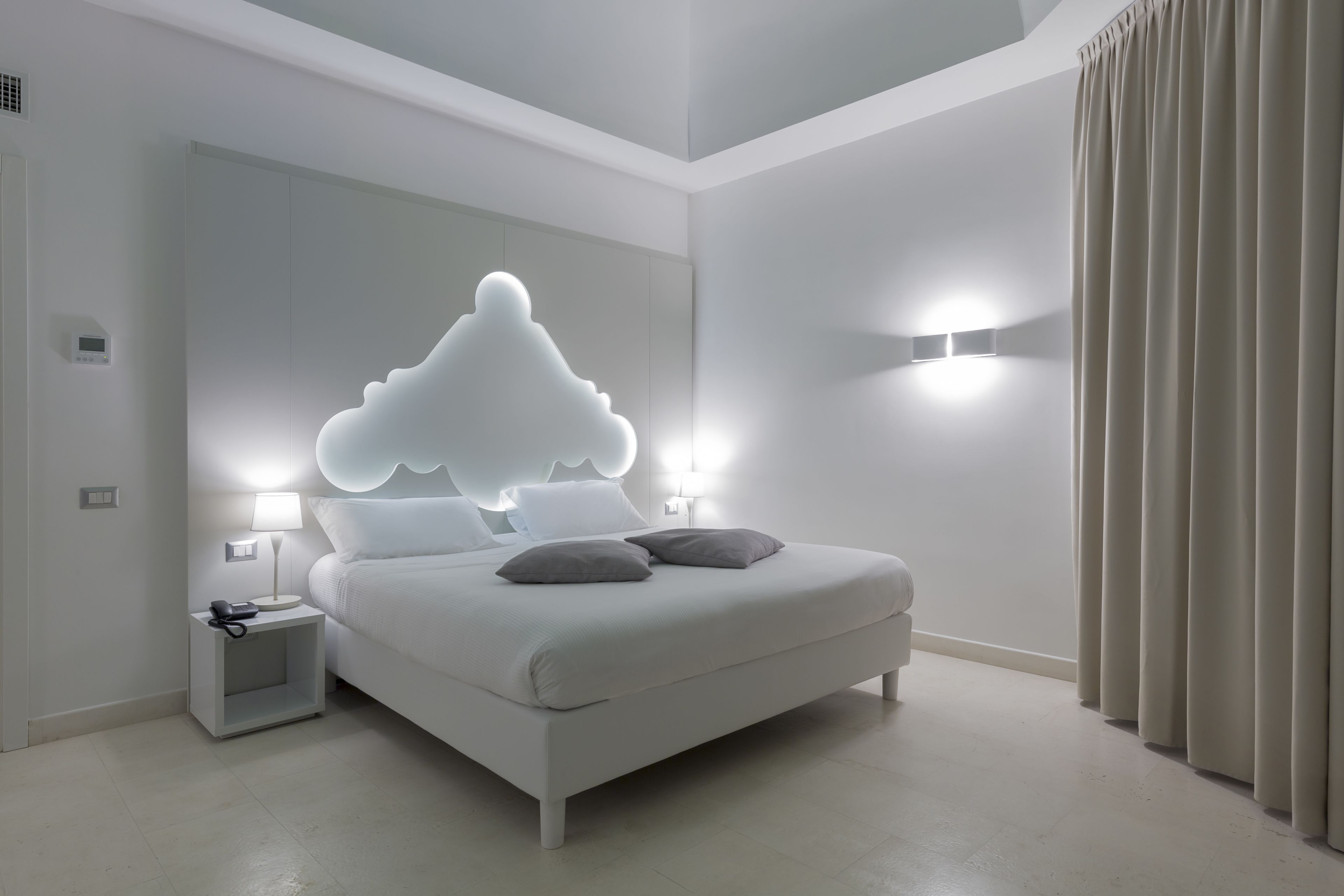 junior suite | 1 bedroom, minibar, in-room safe, desk