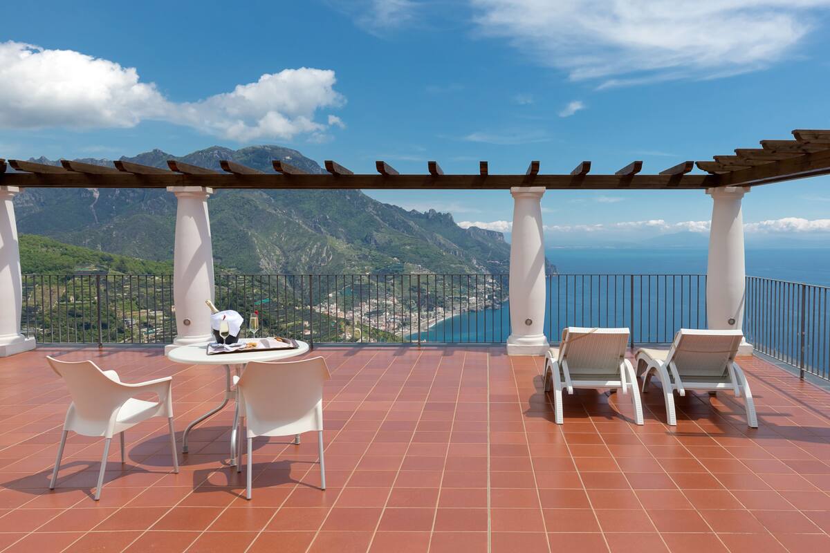 Deluxe Suite | Balcony view