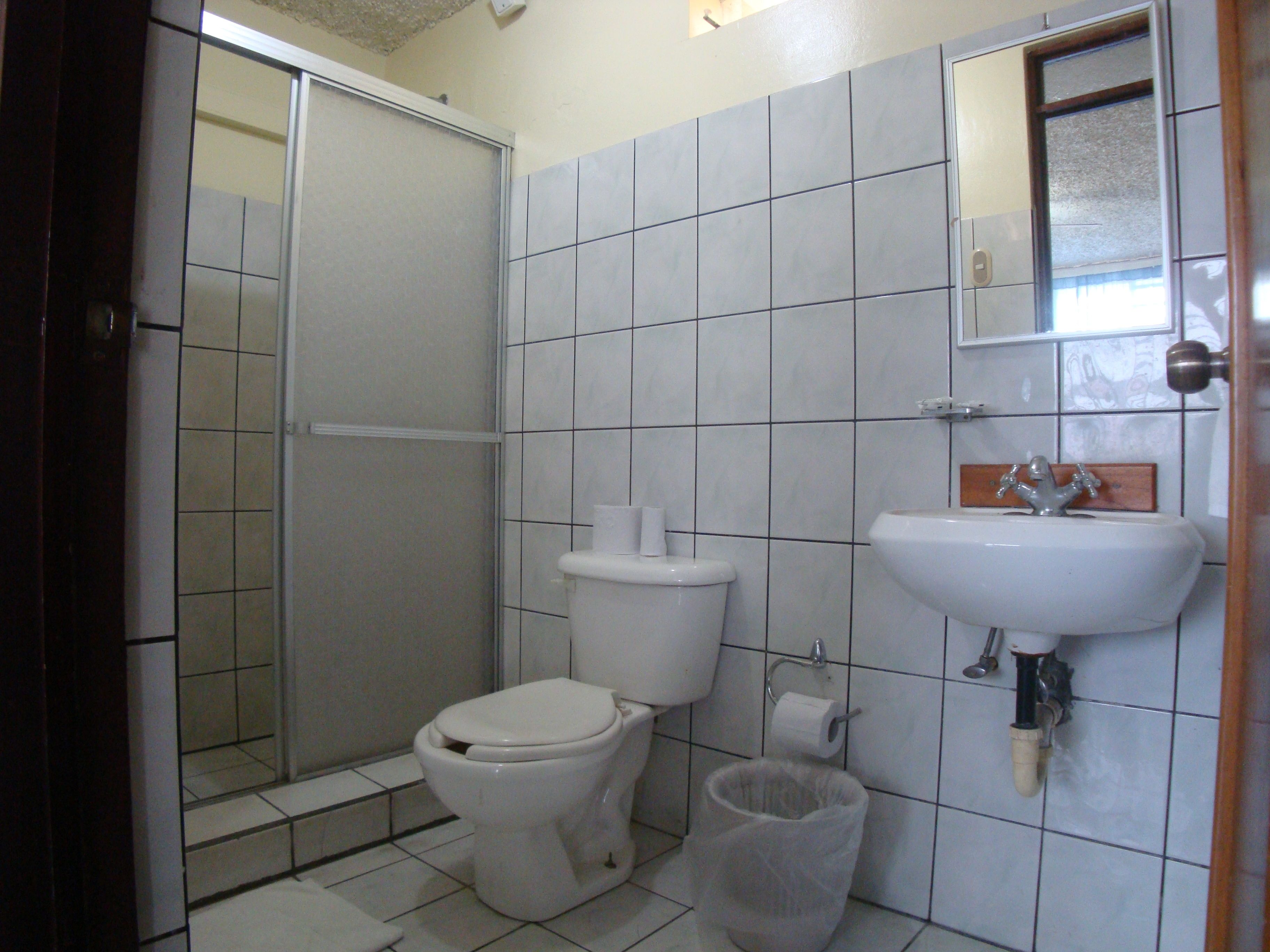 family suite, 2 bedrooms, city view | bathroom | free toiletries, towels, soap, shampoo