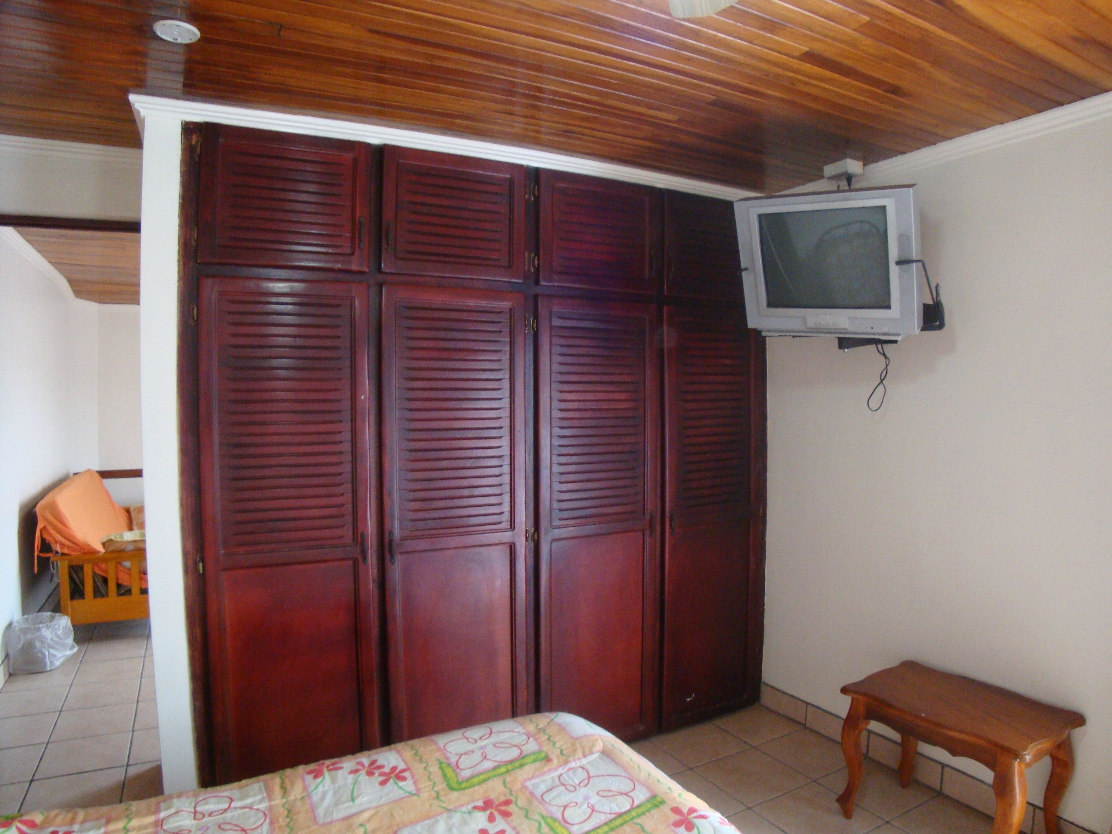 junior suite, 1 bedroom, city view, tower | 1 bedroom, hypo-allergenic bedding, in-room safe, desk