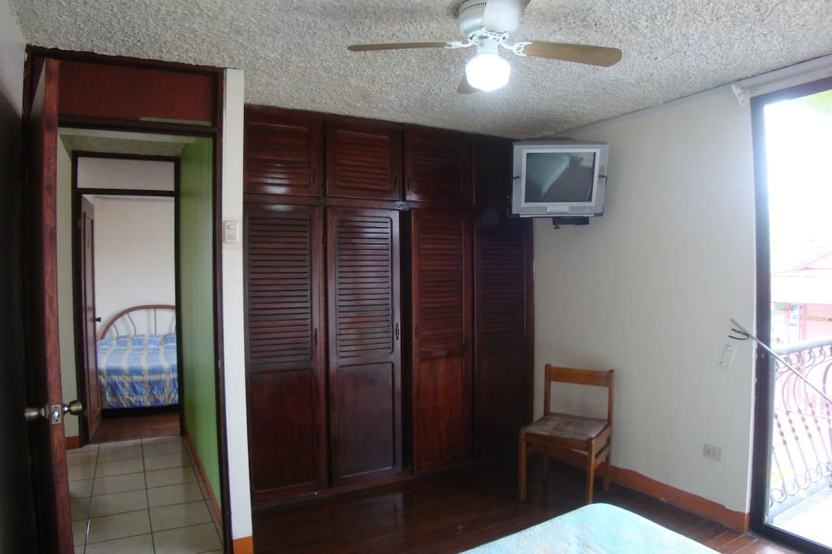 family suite, 2 bedrooms, city view | 1 bedroom, hypo-allergenic bedding, in-room safe, desk