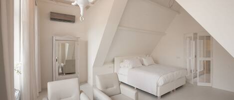 Minibar, coffres-forts dans les chambres, décoration personnalisée