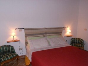 Apartment, 1 Bedroom (Papavero) | Minibar, in-room safe, desk, soundproofing