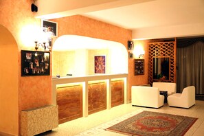 Borne des arrivées/des départs