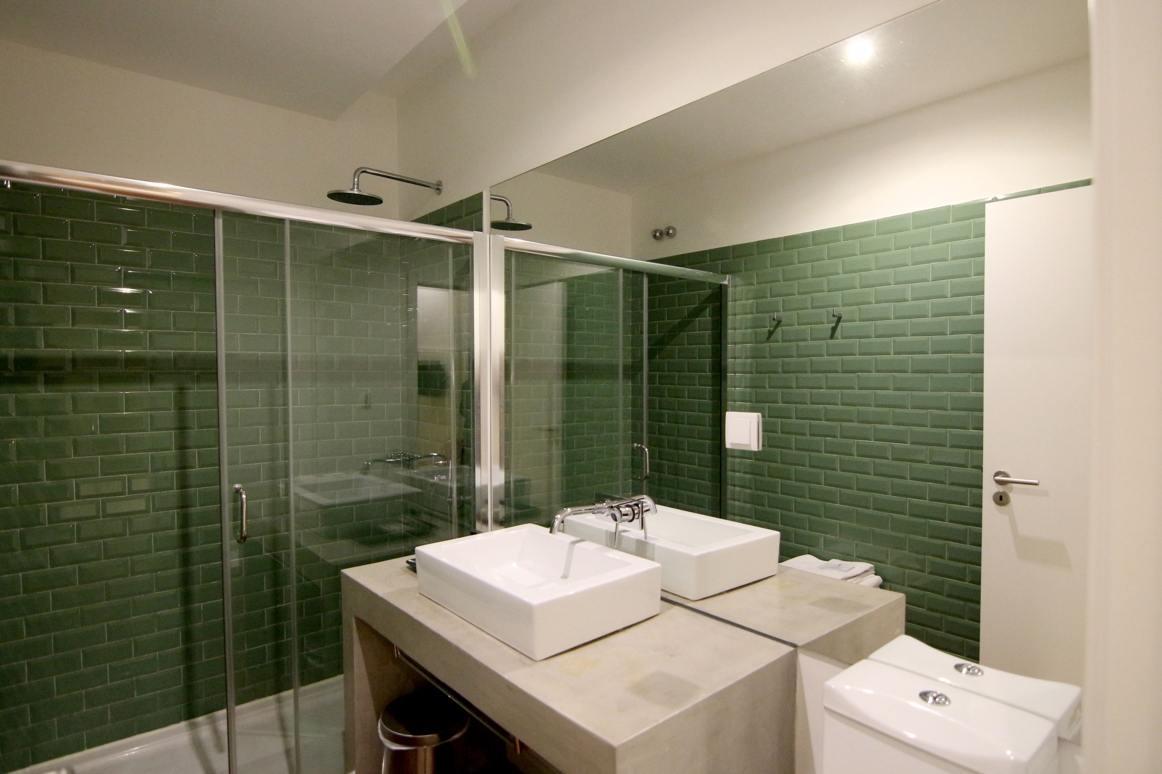 double room (cosy) | bathroom | free toiletries, hair dryer, towels