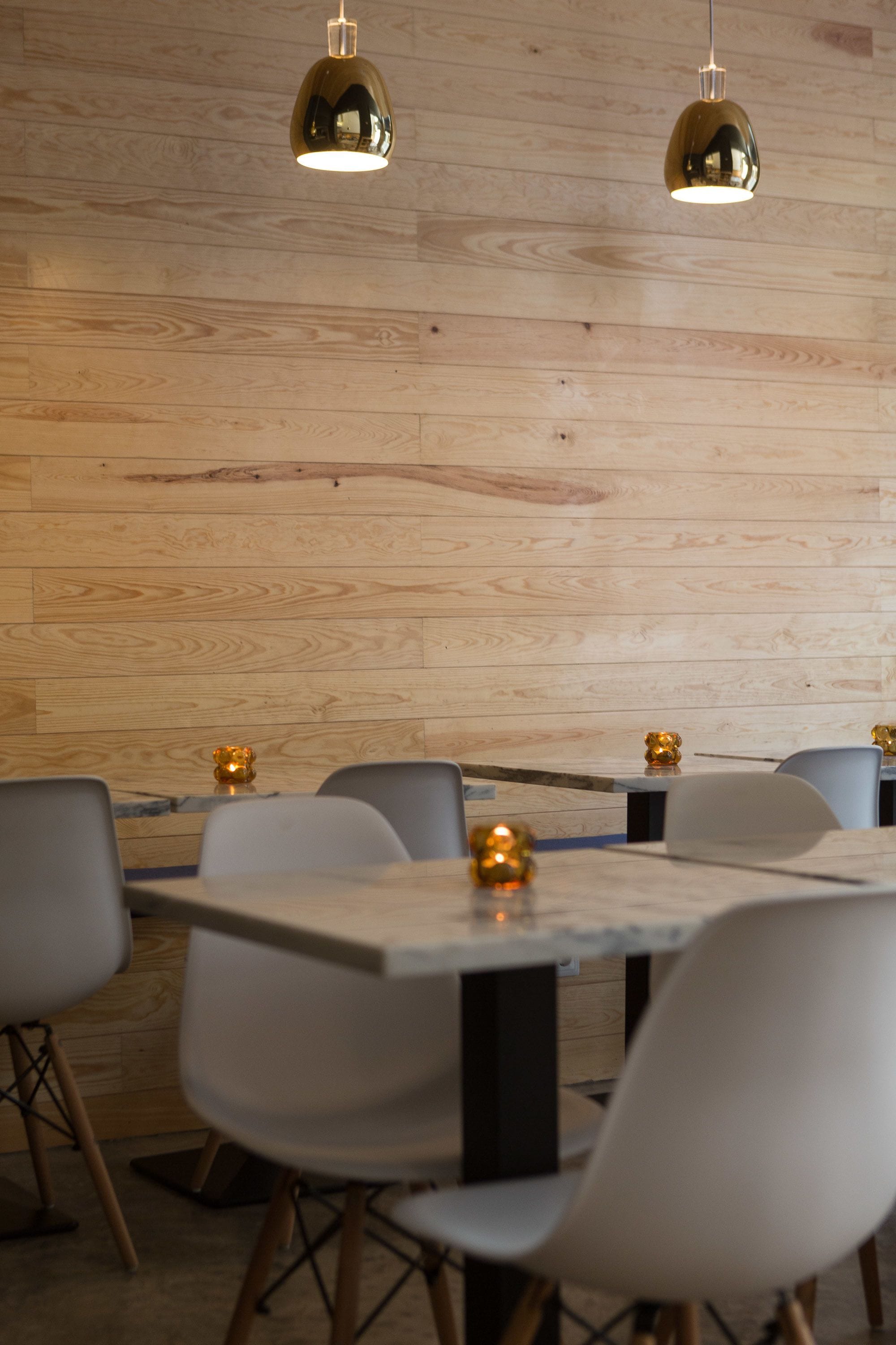 daily buffet breakfast (eur 8 per person)