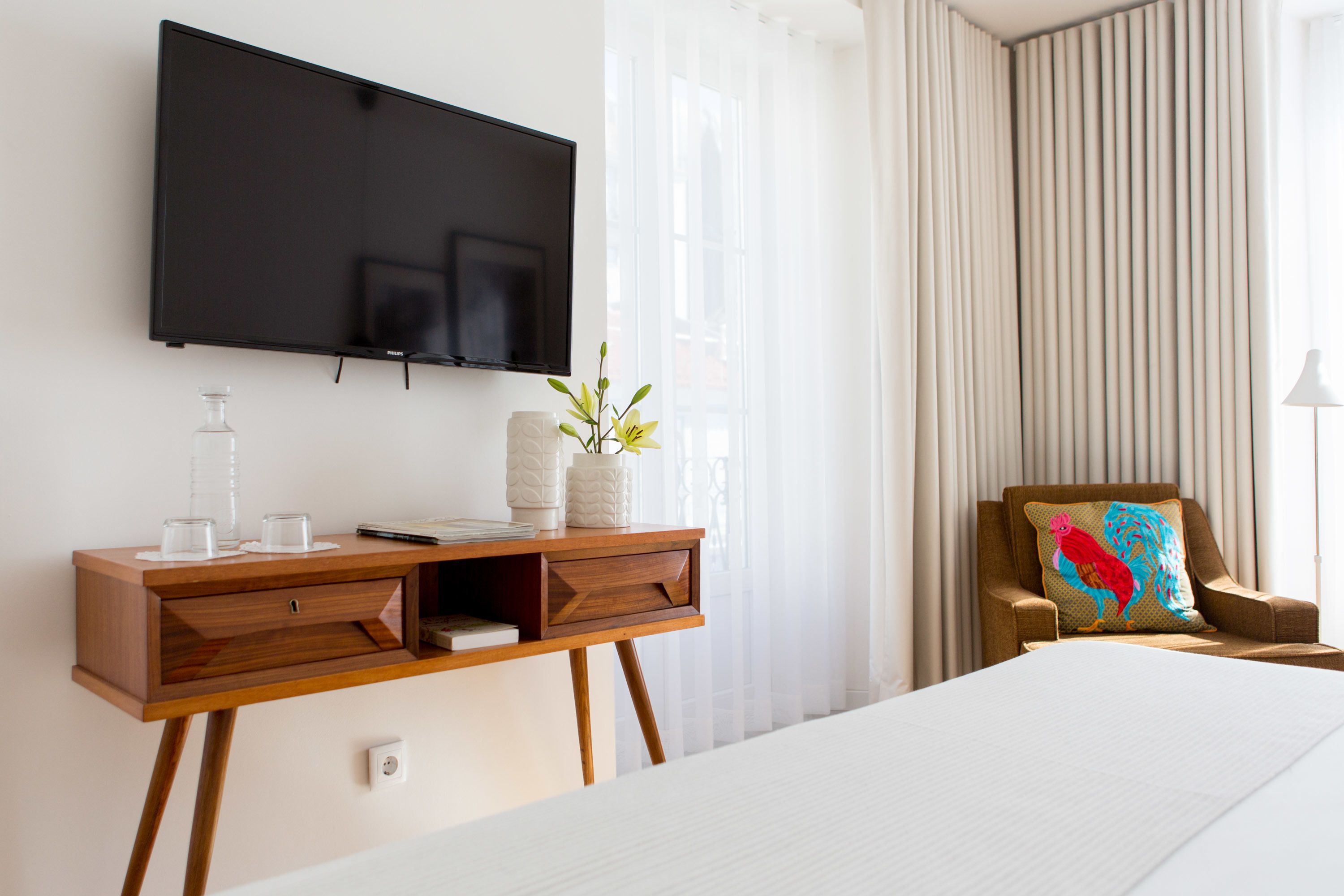 premium (2 ad) | premium bedding, minibar, in-room safe, individually decorated