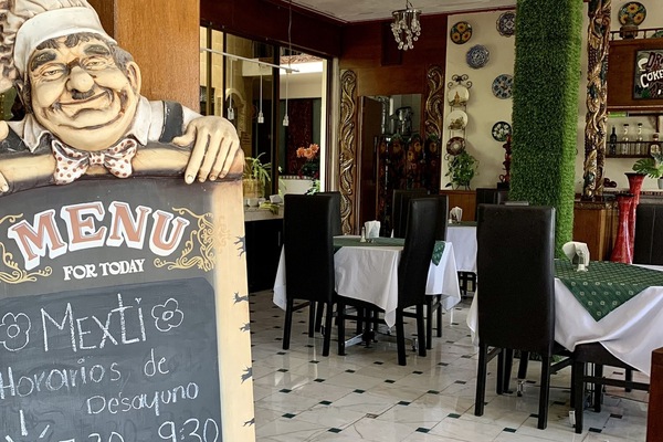 Se sirven desayunos y almuerzos