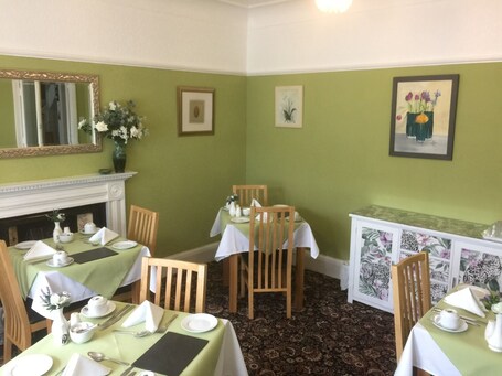 The Hilary Guest House - Image 11