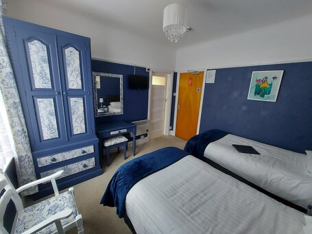 The Hilary Guest House - Image 7