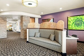 Sala de estar en el lobby