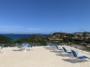 2 개의 야외 수영장, 인피니티 풀