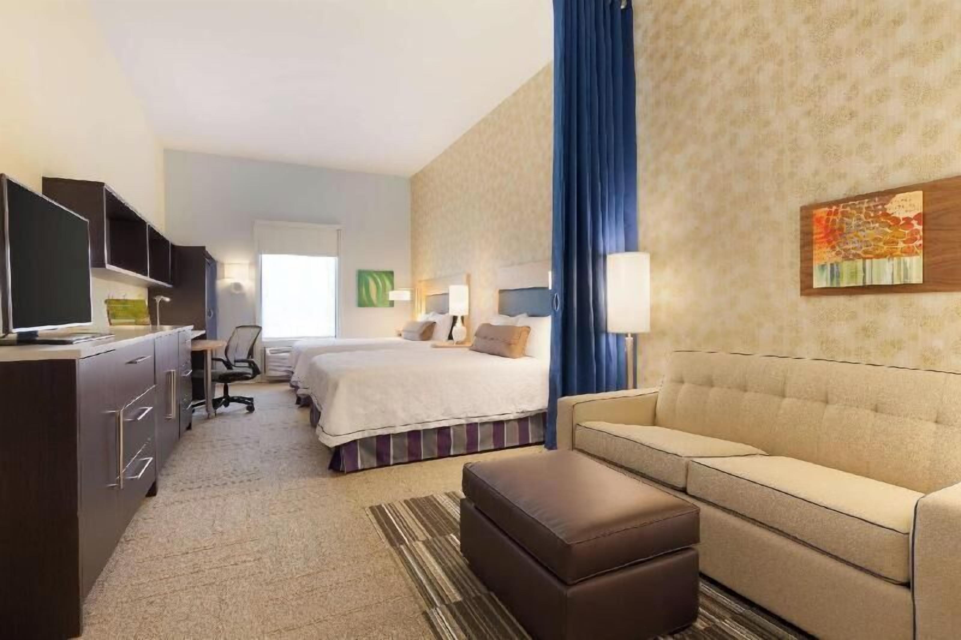 Meja, seterika/papan seterika, Wi-fi percuma 