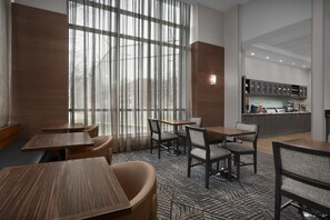 Desayuno completo incluido todos los días