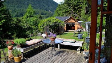 Cottage, Mountain View | Terrace/patio