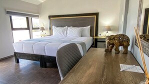 In-room safe, desk, laptop workspace, free WiFi - HOTEL LUNADA (Comitan de Dominguez)