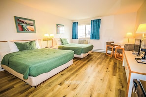 Standard Room, 2 Queen Beds | Blackout curtains, soundproofing, free WiFi, bed sheets - Mountain Host Motor Inn (Iron Mountain)