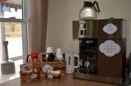 Little River Inn Motel & Guest House