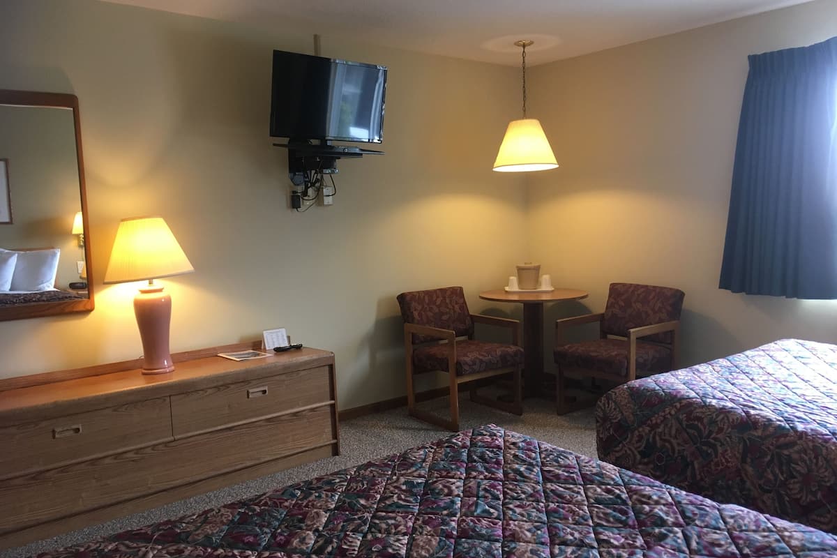 traditional double room, 2 queen beds | free wifi, bed sheets