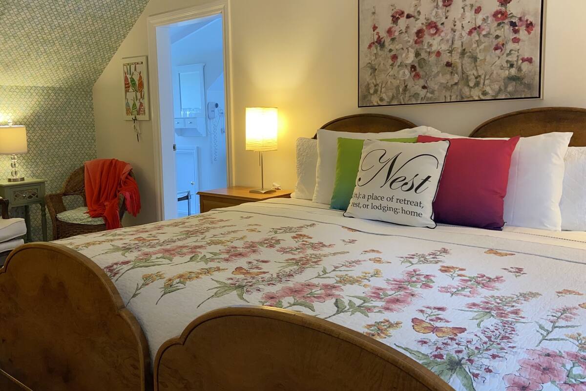 Suite Premium, 1 cama King size, microondas | 1 habitación, sábanas de algodón egipcio y ropa de cama de alta calidad