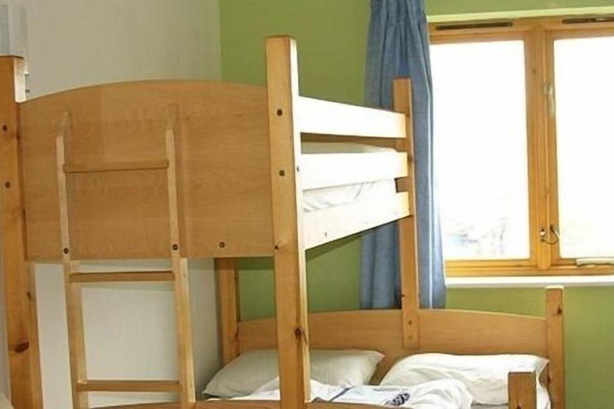 Free cots/infant beds, free WiFi, bed sheets