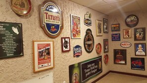 Interior - Sutton Park Inn (Kincardine)