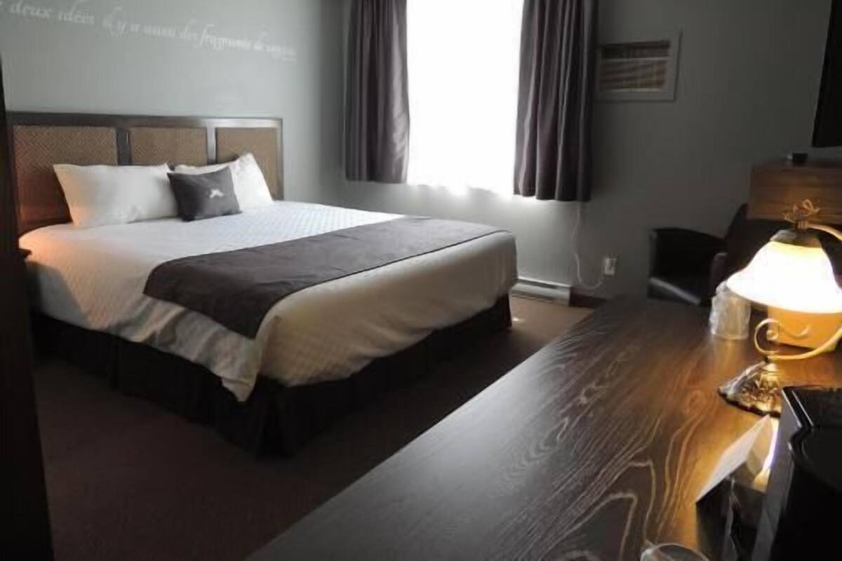 Iron/ironing board, rollaway beds, free WiFi, bed sheets